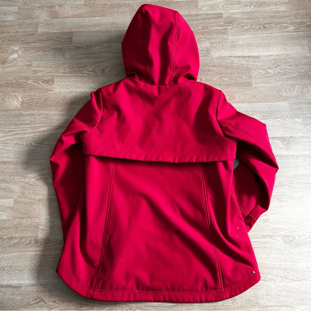 Gallery Red jacket with beautiful hood and pockets details Size: L